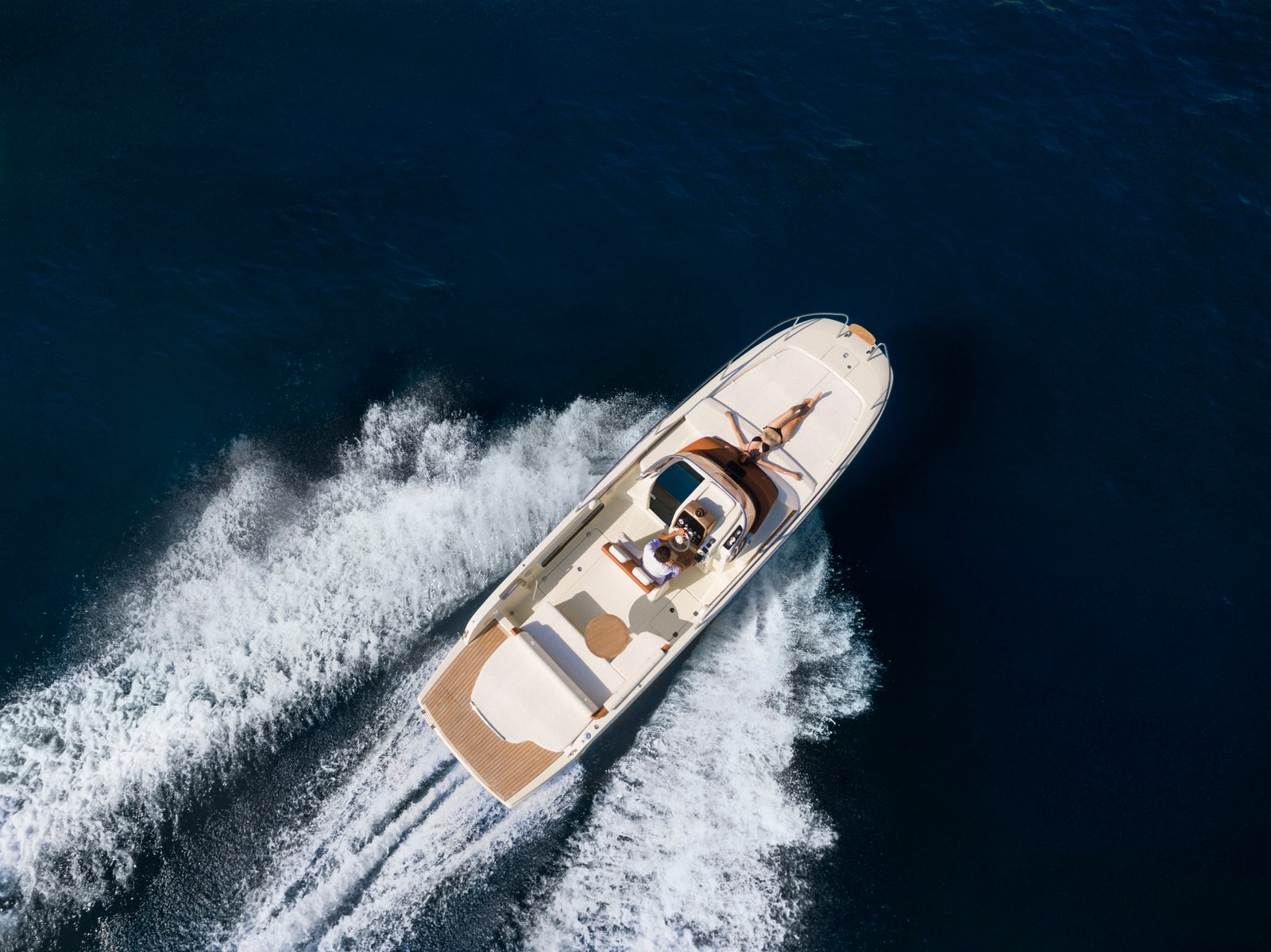 Invictus 280